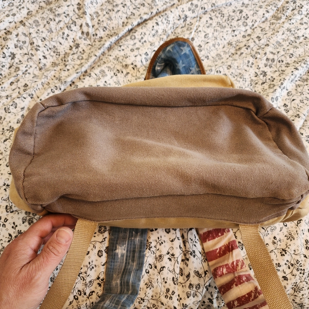 Field and Co canvas laptop rucksack Americana patriotic - Picture 2 of 10
